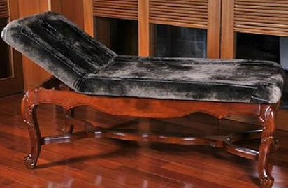 淺談實木美容床